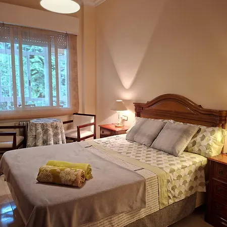 Oasis En Ponte San Lazaro Homestay A Coruna